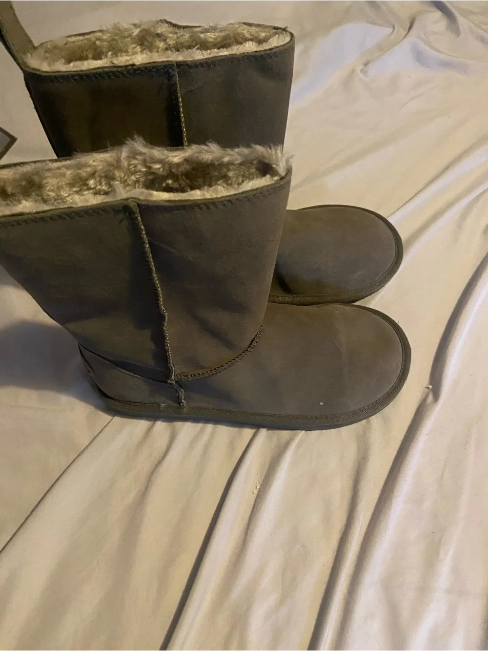 American Eagle Outfitters Gray Suede Faux-Fur Winter Boots
